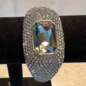 AKKAD vintage Pave’ Swarovski crystal bracelet NWOT